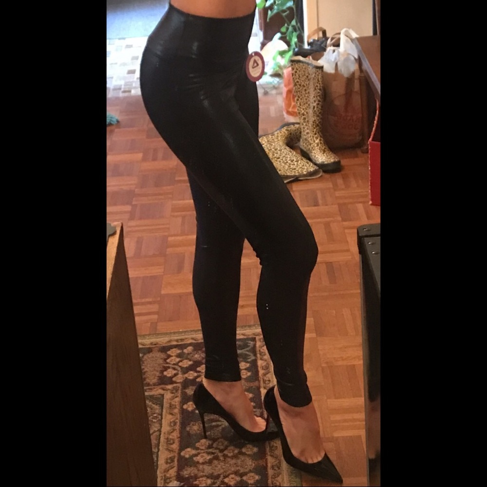 Black Lux Wet Look Leggings